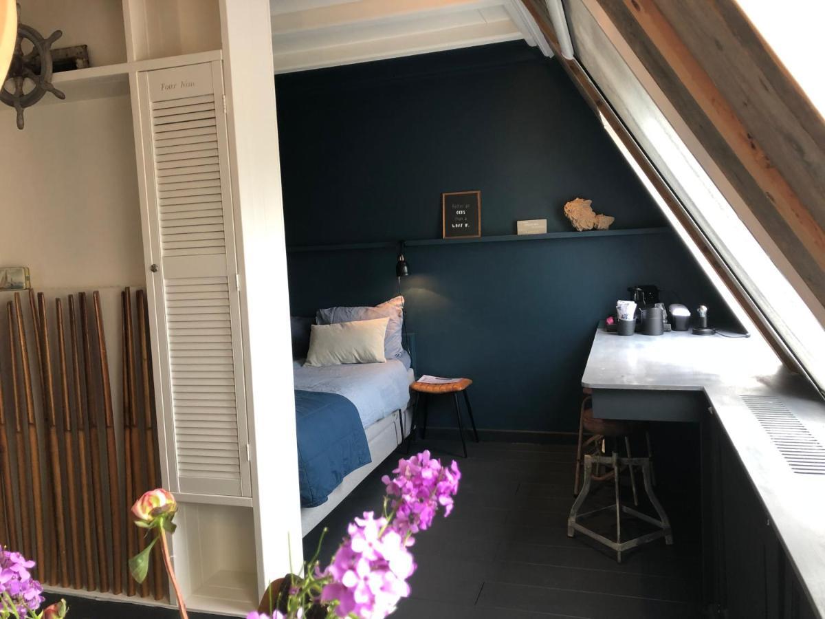 Bed and Breakfast Elfstedenstate Easterein Екстер'єр фото