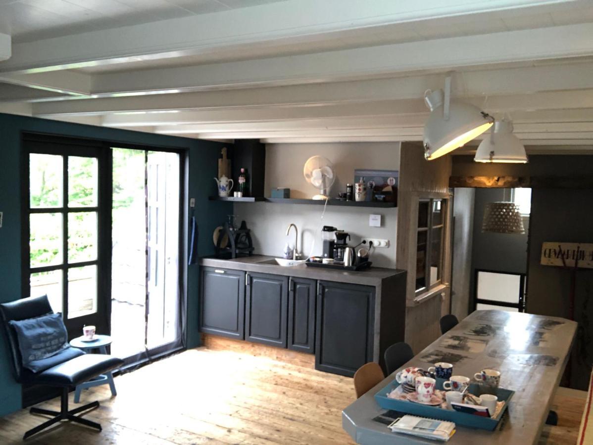 Bed and Breakfast Elfstedenstate Easterein Екстер'єр фото